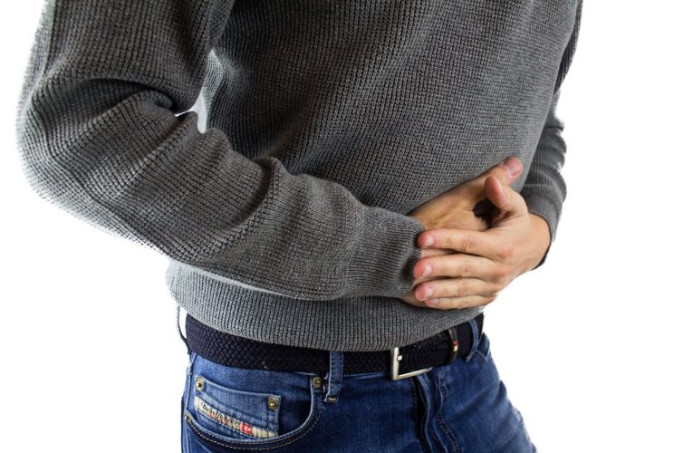 반복된 심한 복통 ‘췌장염’ 의심해야… 방치하면 췌장암 될 수도
